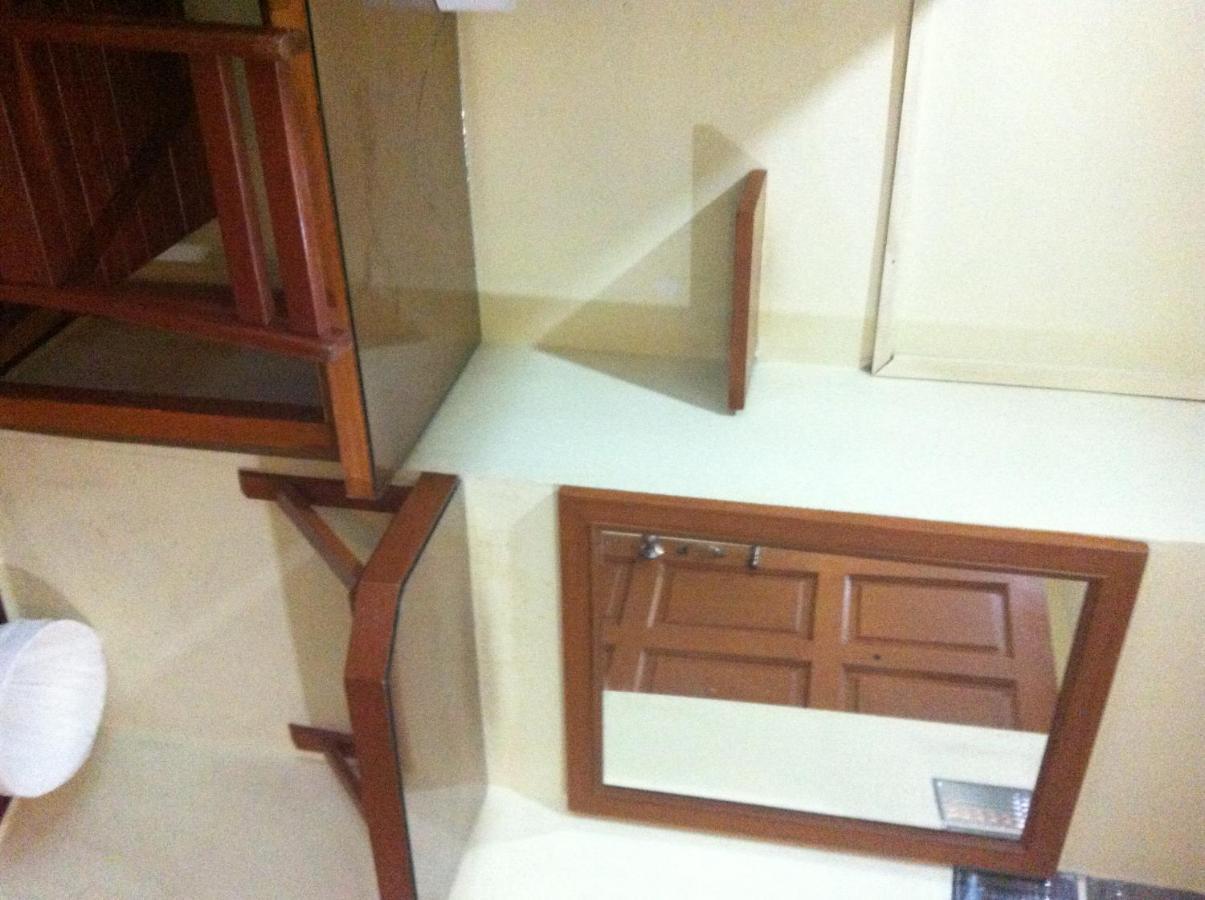 ออร์คิด เพลซ Hotel กรุงเทพมหานคร ภายนอก รูปภาพ