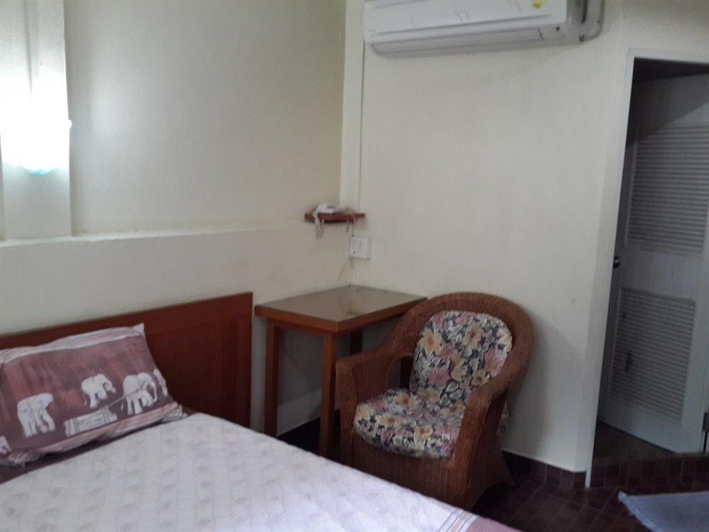 ออร์คิด เพลซ Hotel กรุงเทพมหานคร ภายนอก รูปภาพ